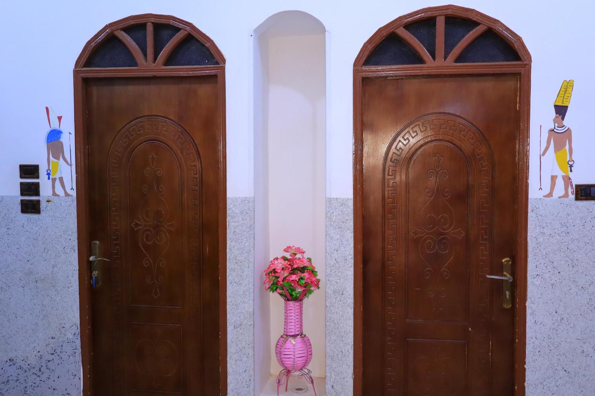 Hotel Bayt Zaina - Nubian Hospitality House à Assouan Extérieur photo