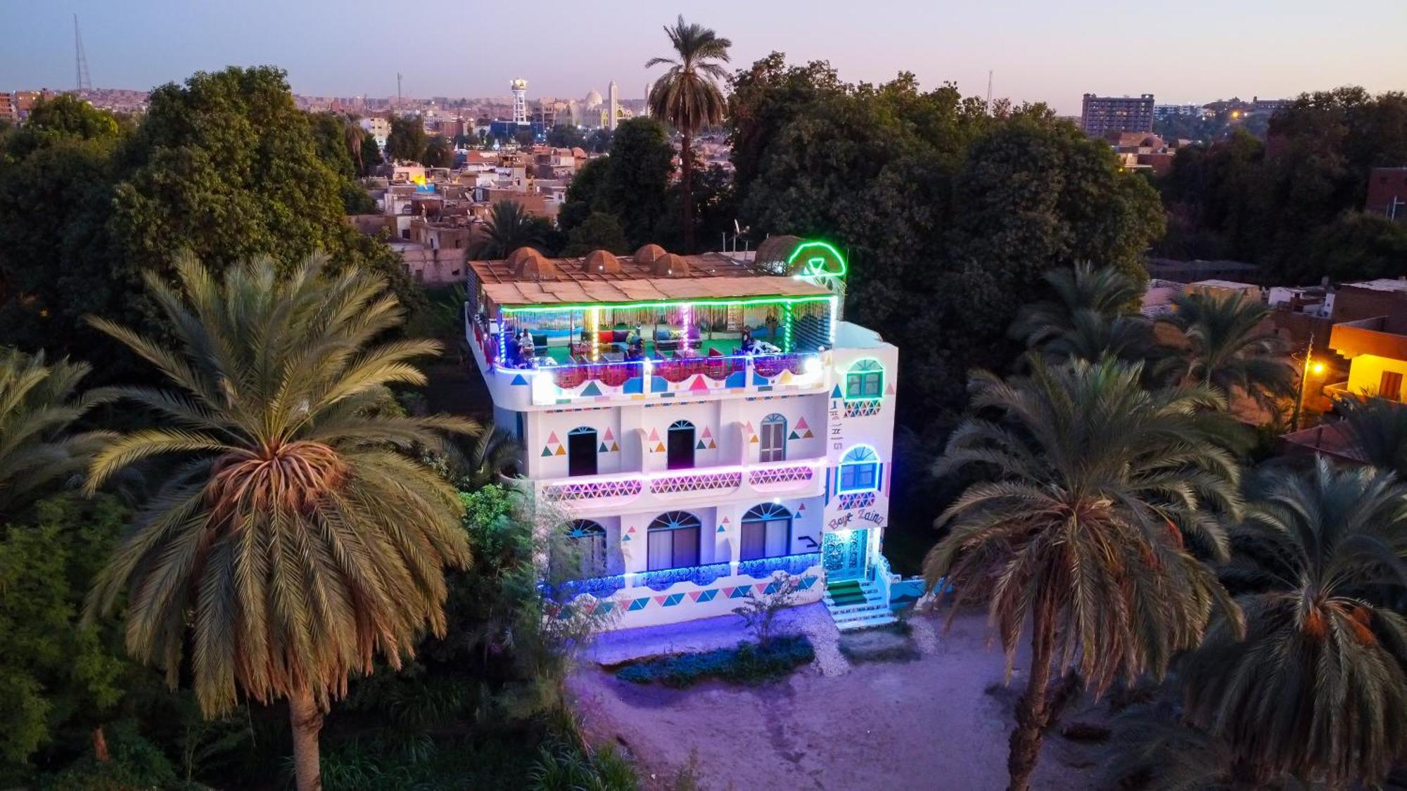 Hotel Bayt Zaina - Nubian Hospitality House à Assouan Extérieur photo