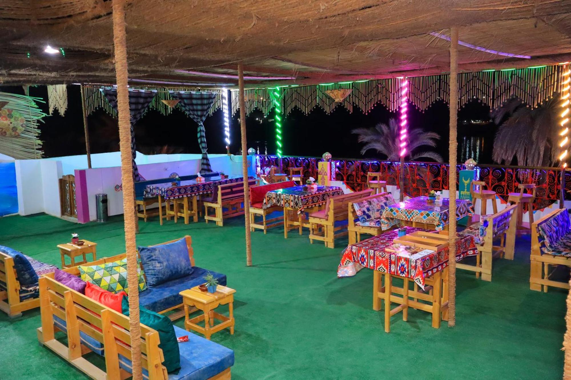 Hotel Bayt Zaina - Nubian Hospitality House à Assouan Extérieur photo